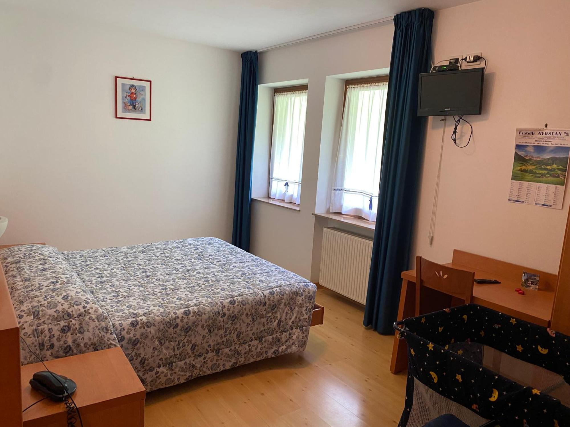 Garni Ladinia Hotel เปสกูล ภายนอก รูปภาพ